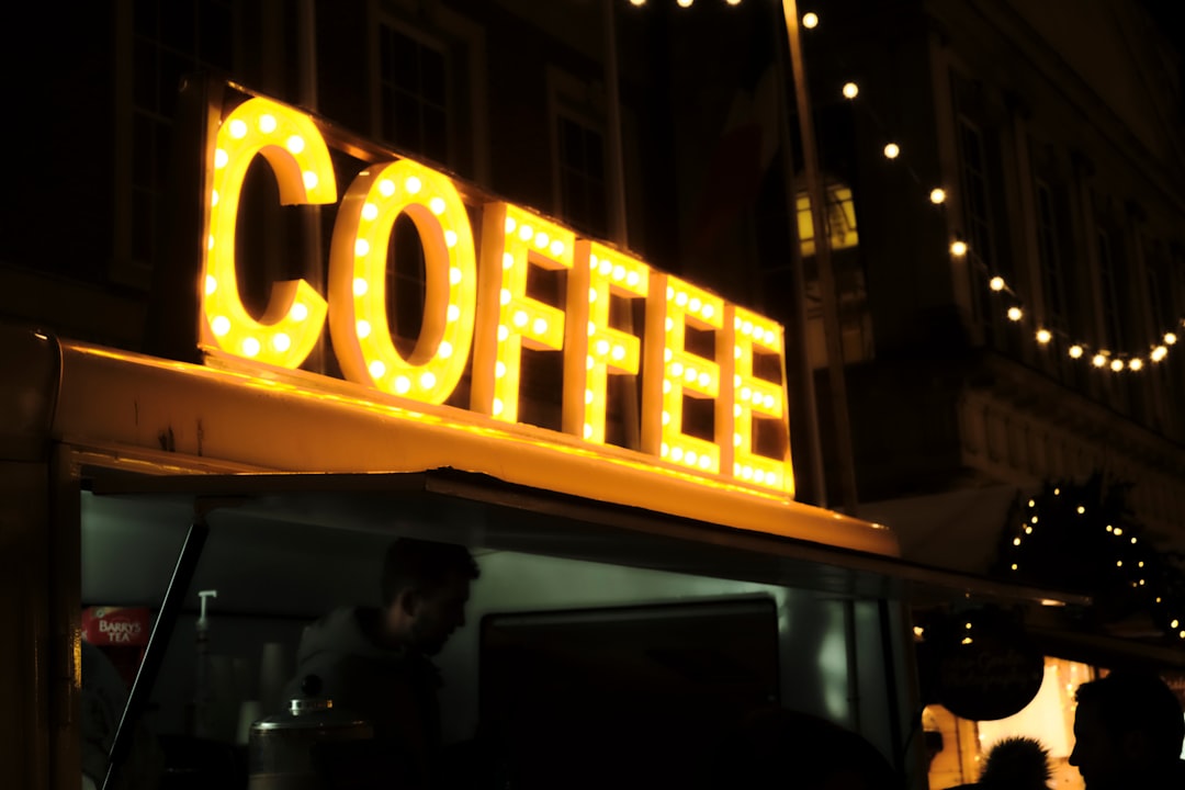 Street Coffee All Day Bar