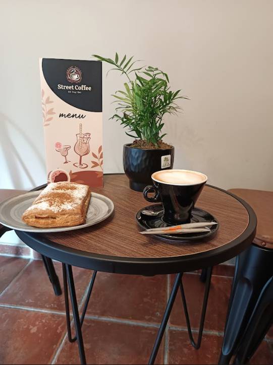 Street Coffee All Day Bar