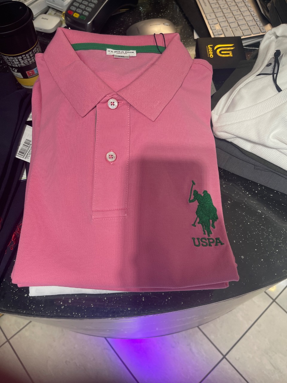 Ανακαλύψτε την τέχνη της μόδας με το νέο μας polo