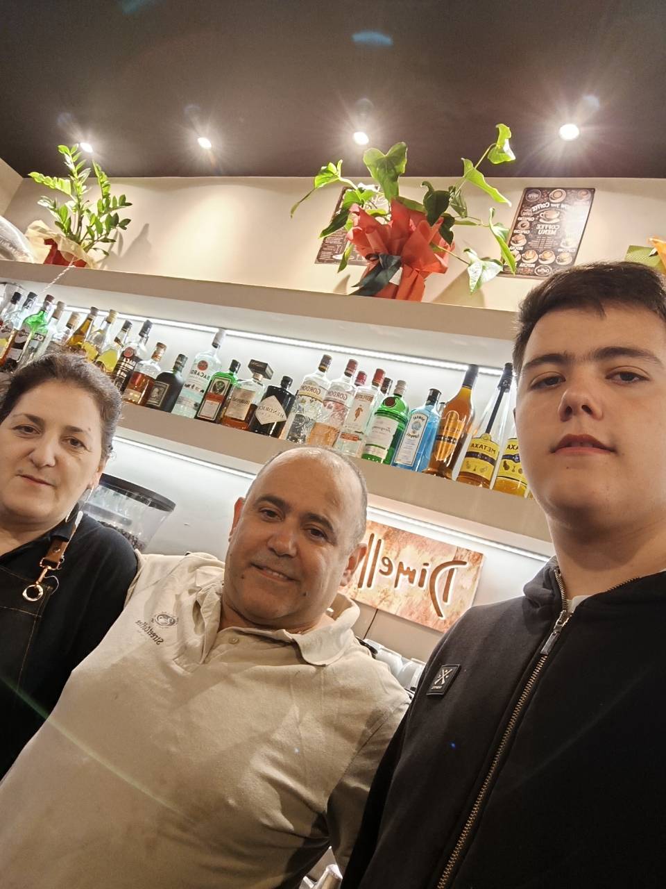 Street Coffee All Day Bar