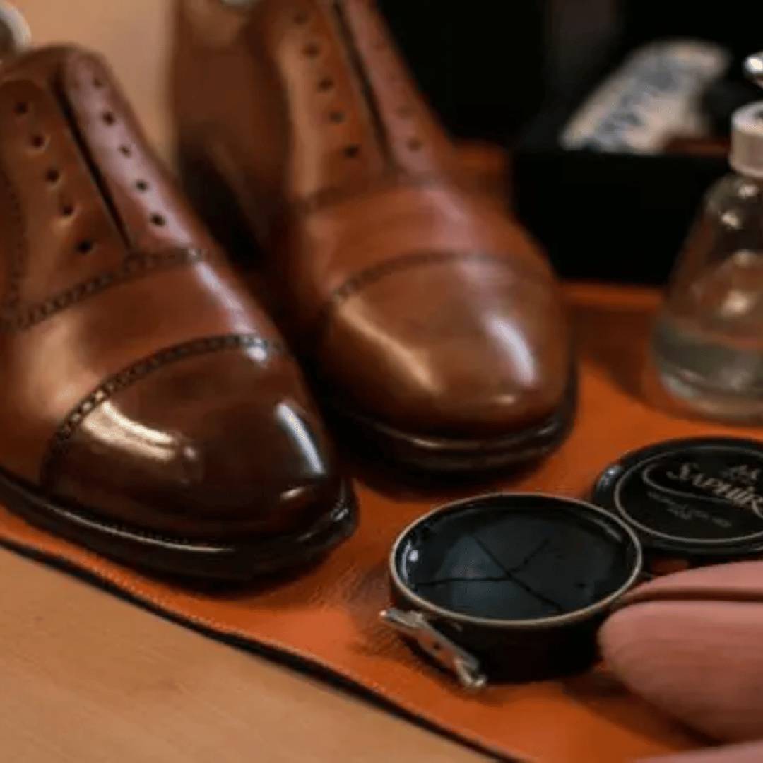 Πώς να προστατέψετε τα λουστρίνια σας από γρατζουνιές! ✨👞