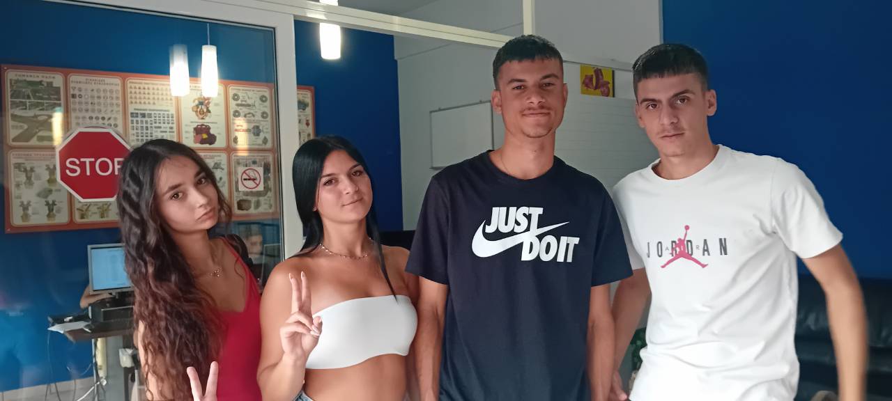 Σχολή Οδηγών Ράπτης Θεόδωρος