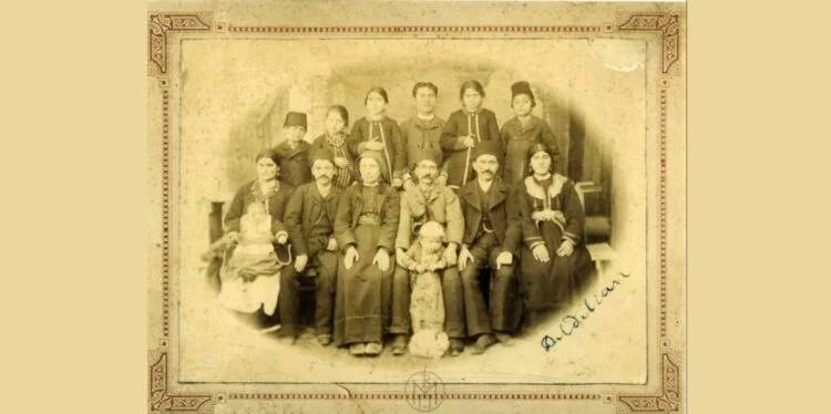 Η Μικρασιατική Οικογένεια: Δομή, Ρόλοι και Αξίες