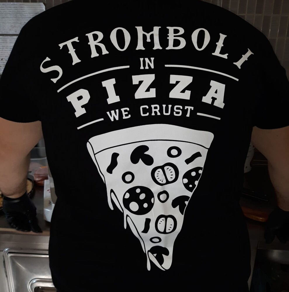 Pizza Stromboli logo