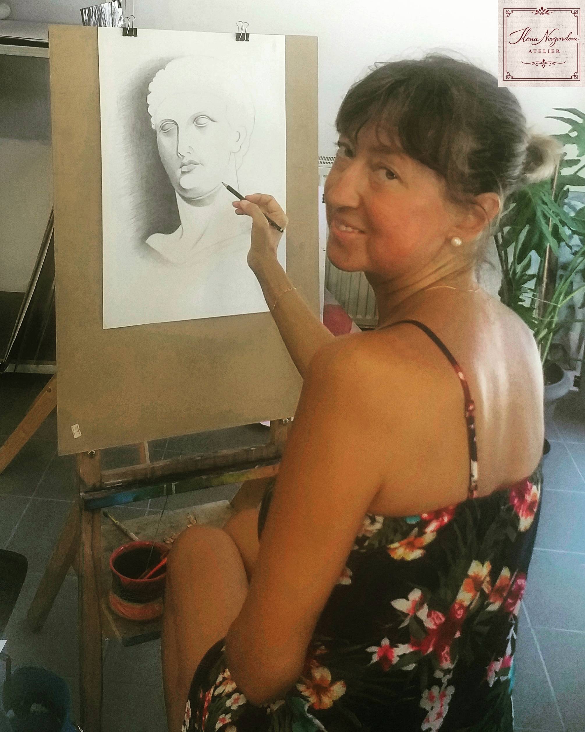 Κάθε πινελιά της Ιλόνας ζωντανεύει μοναδικά έργα με διαχρονική έμπνευση