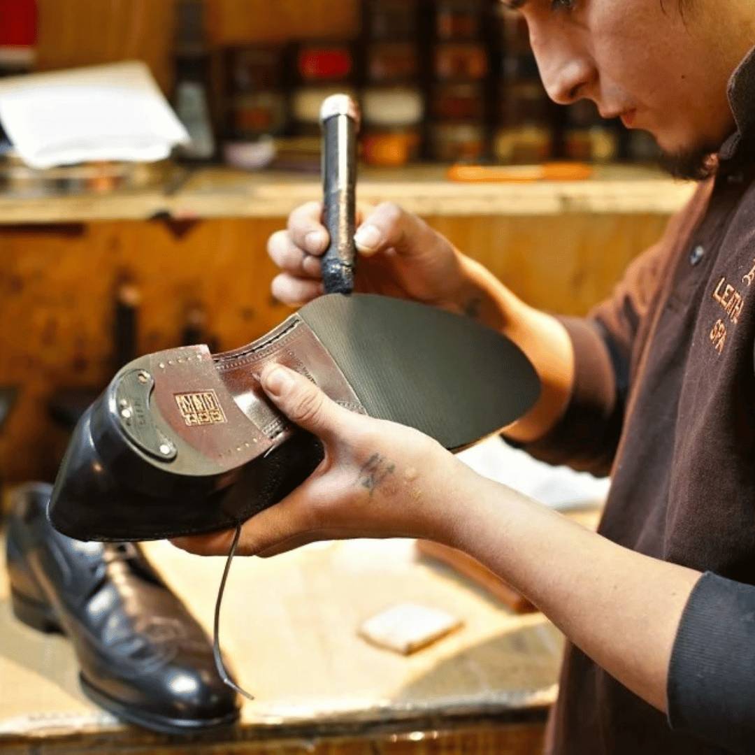  Γιατί τα σόλες των παπουτσιών σας φθείρονται γρήγορα; 👞❓